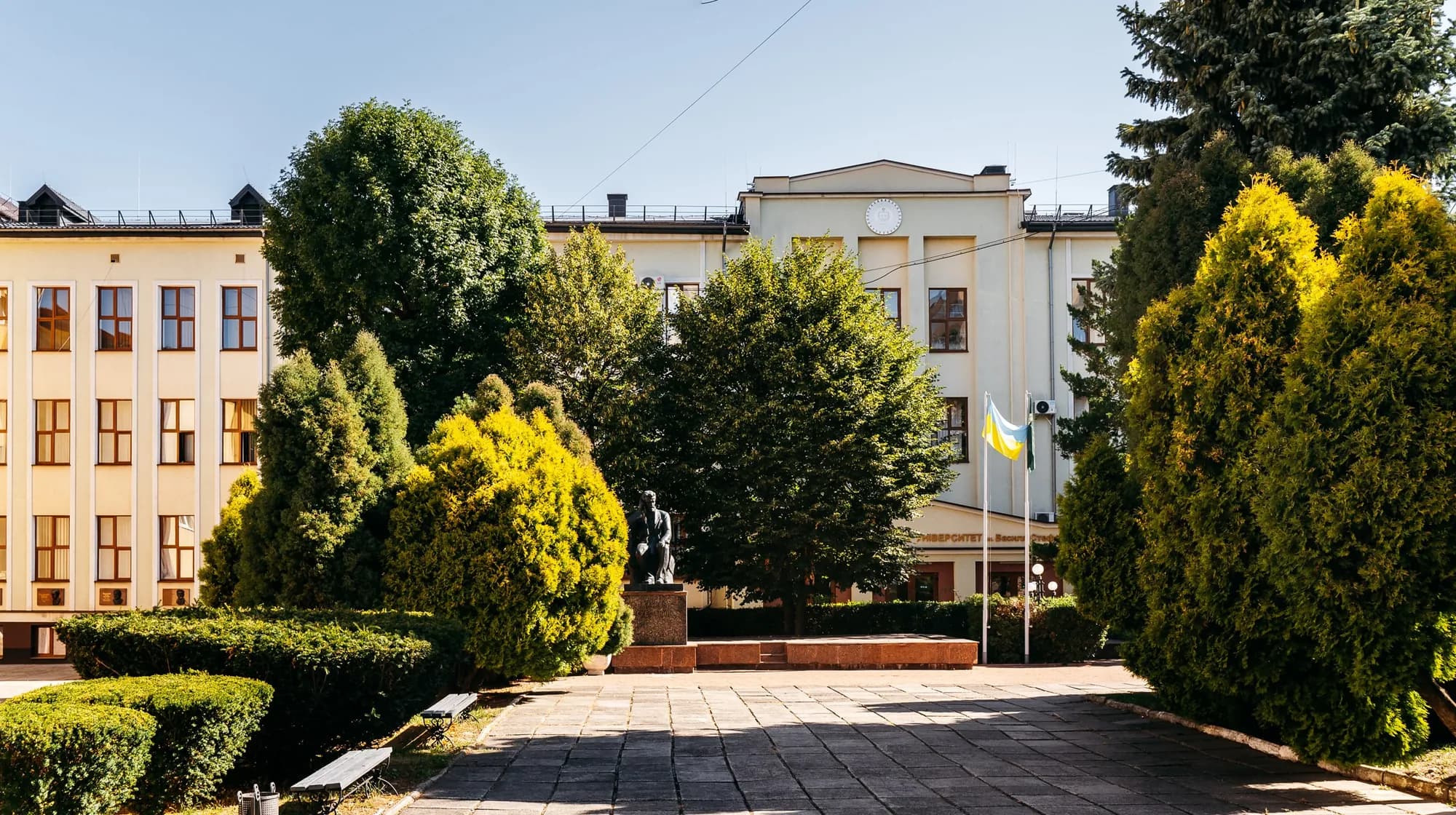 Кампус університету